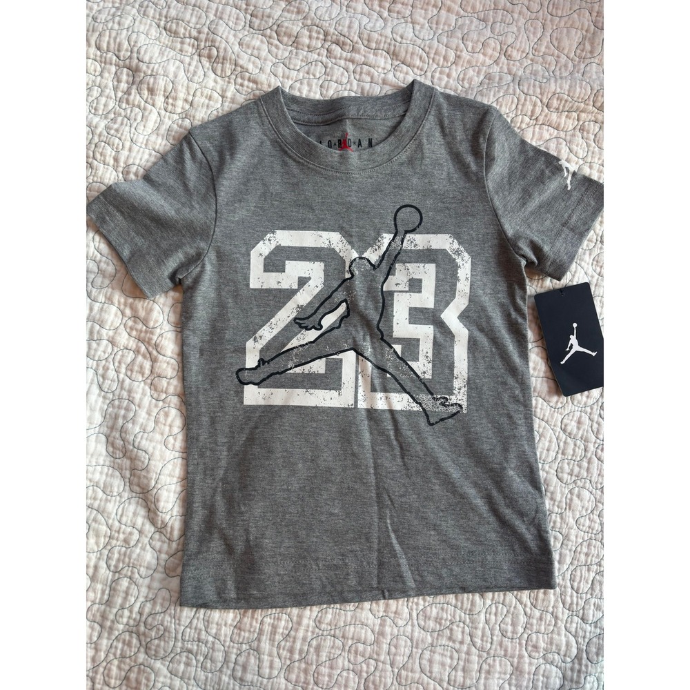 Jordan‎ Boys Jumpman Graphic T-Shirt Size 4 XS Short Sleeve Basketball Tee